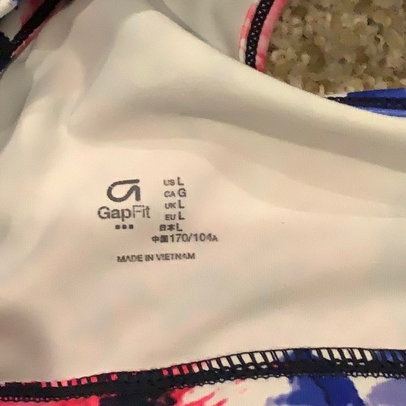 Gap Fit Sports Bra Size L - Picture 4 of 4